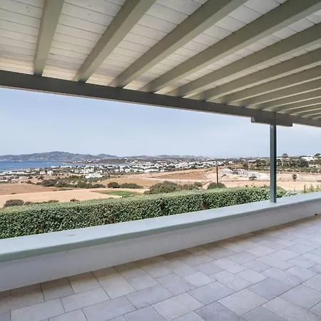 The Faragas Luxury Retreat House Сasa de vacaciones *