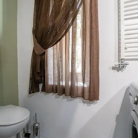 The Faragas Luxury Retreat House Alikí